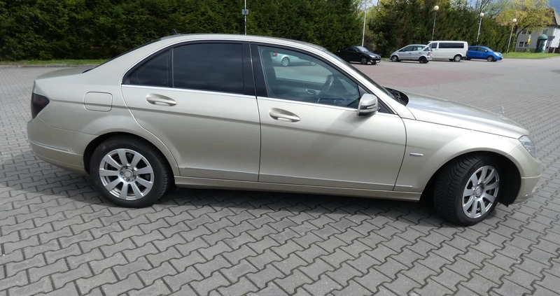 Mercedes-Benz Klasa C cena 31900 przebieg: 220000, rok produkcji 2010 z Szczecinek małe 154